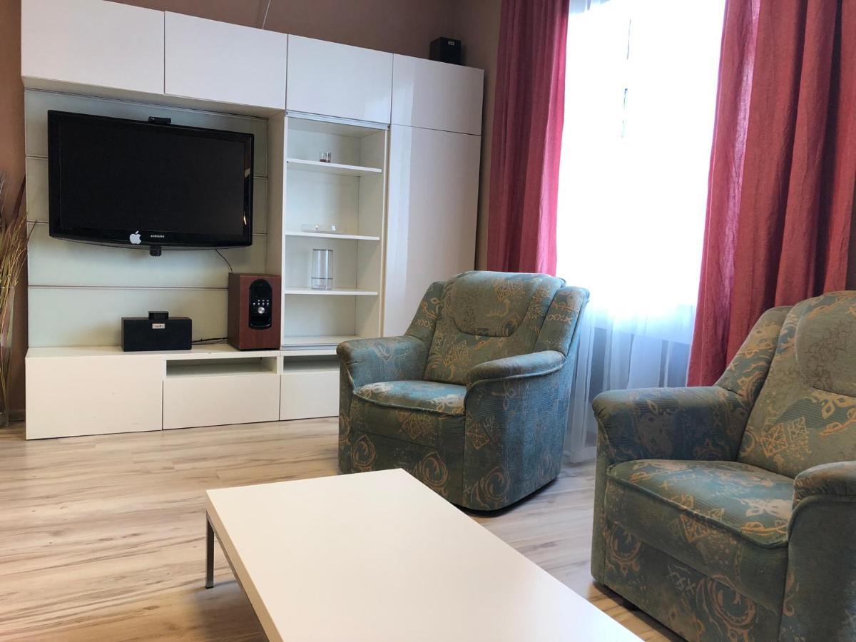 Pension Village Karlowe Wary Zewnętrze zdjęcie